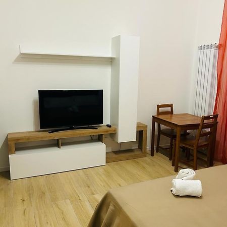 Easy Room Italy Rogoredo Milánó Kültér fotó